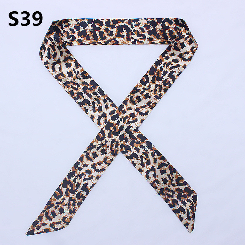 47 Colors Brand Bandana Small  - Silk Neck Scarf avis et prix