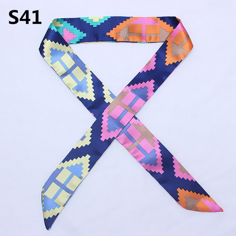 47 Colors Brand Bandana Small  - Silk Neck Scarf avis et prix