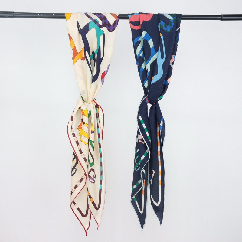 Silk Wool Scarf Large Triangle - Pashmina Wrap Large avis et prix