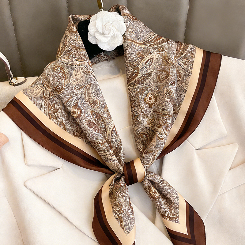 Luxury Women Silk Square Scarf - Silk Neck Scarf avis et prix