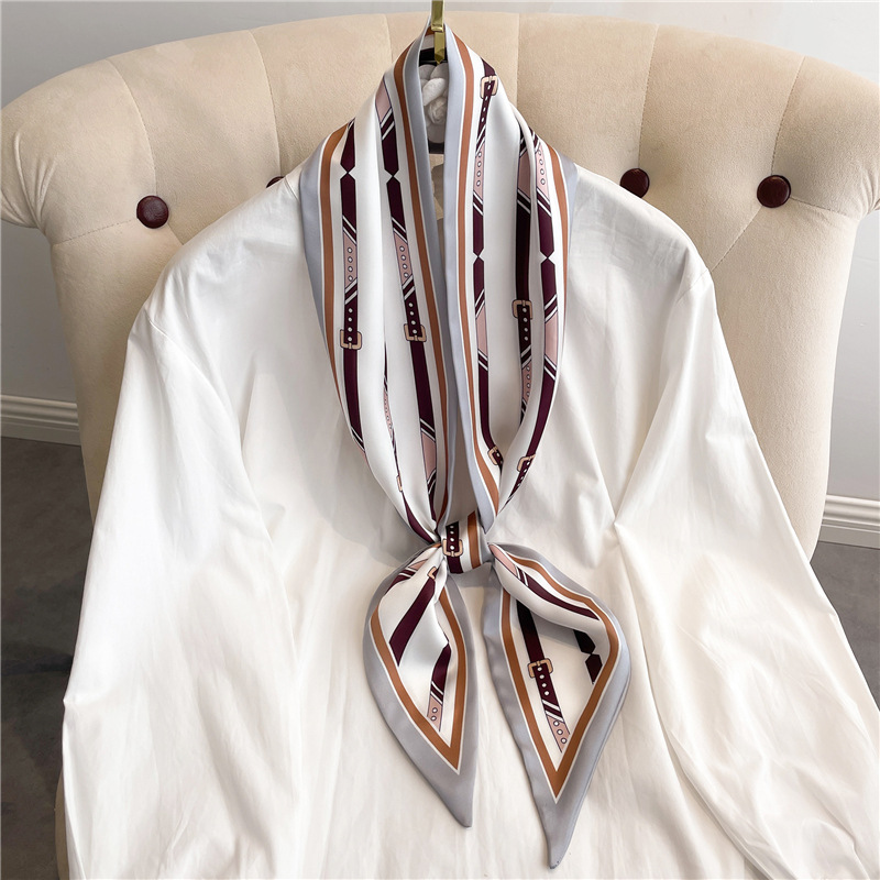 Fashion Print Long Silk Scarf  - Ascot Neck Scarf avis et prix