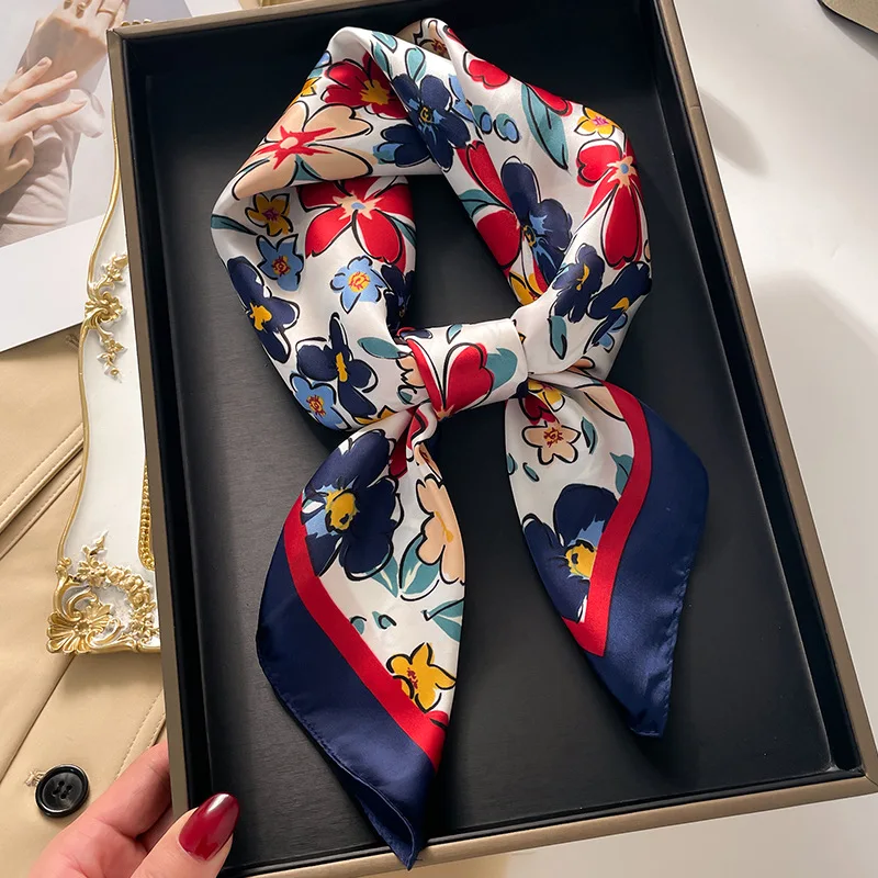 Luxury Square Scarf For Women  - Silk Neck Scarf avis et prix