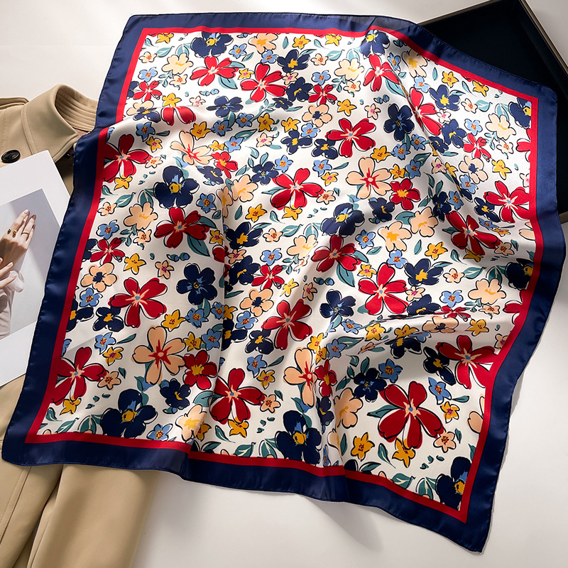 Luxury Square Scarf For Women  - Silk Neck Scarf avis et prix