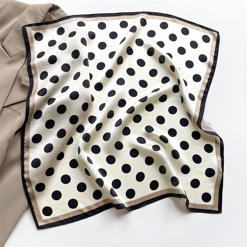 2024 New Pure Silk Scarf Small - Ascot Neck Scarf avis et prix